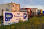 Tesla розпочинає постачання електричних вантажівок Semi