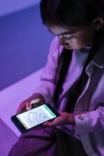 Freckle представив новий смартфон для дітей без доступу до інтернету